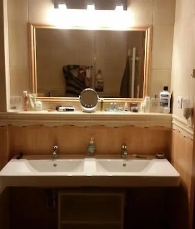 Mezonetovy V Centre Novej Dubnice Appartement *